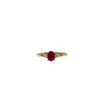 Anillo Rubi Oval Con Diamantes