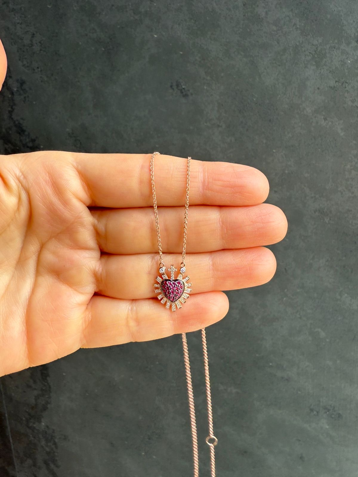 Collar Sagrado Corazon Rubi Con Diamantes