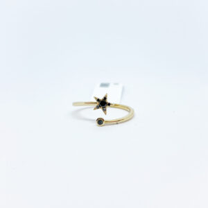 Anillo Estrella de Diamante Negro