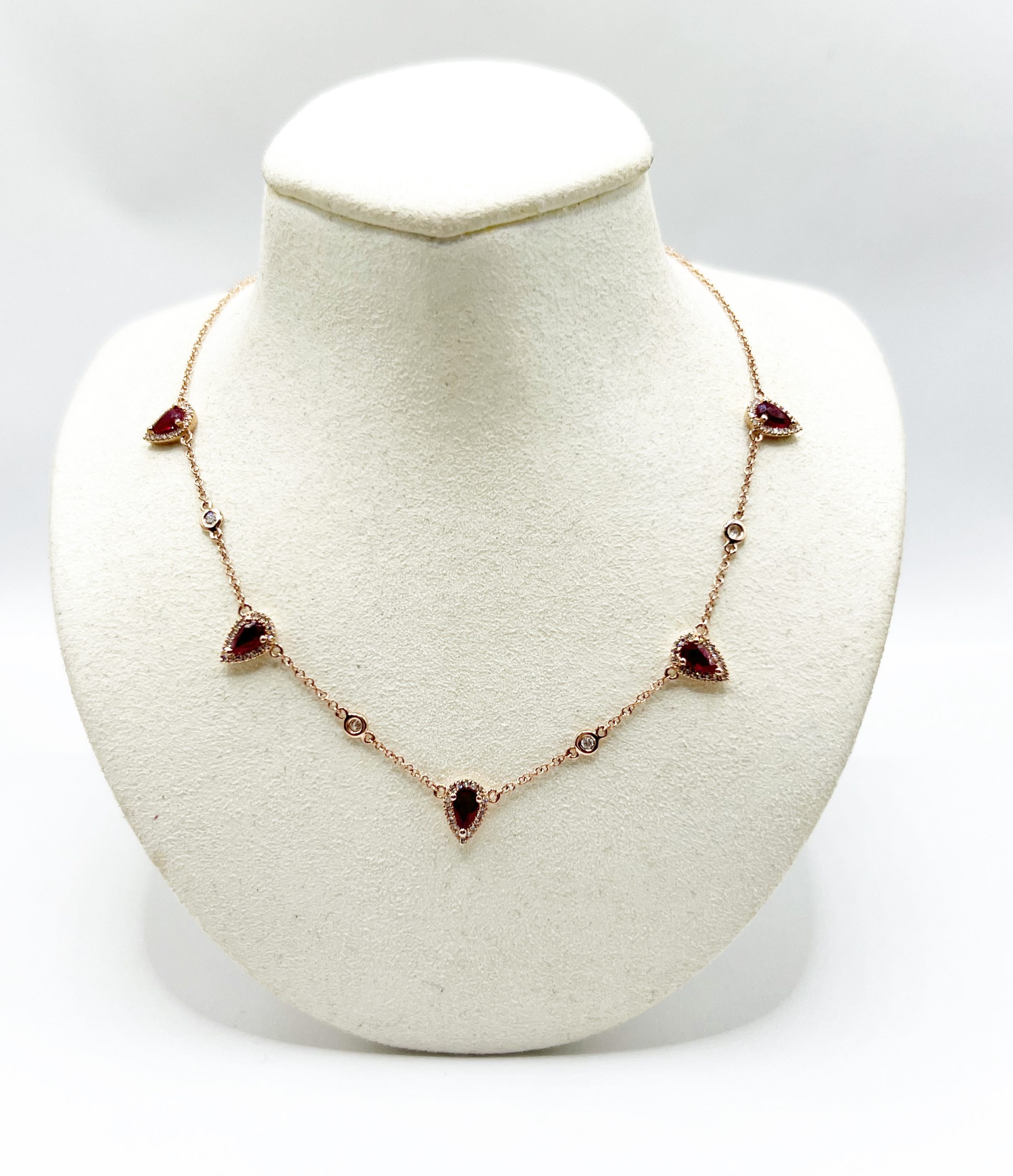 Collar 5 Gotas Rubi con Diamantes