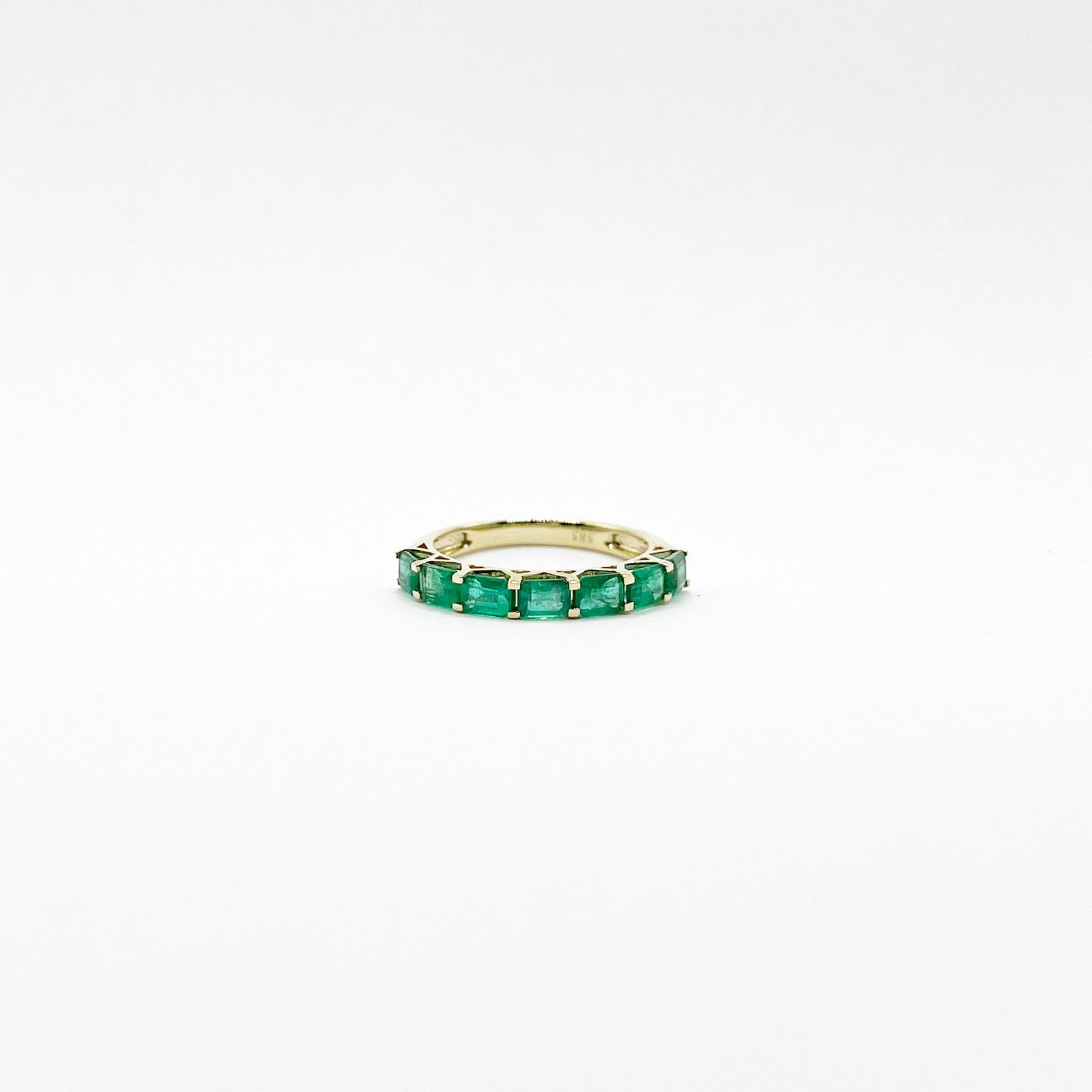 Anillo De Esmeraldas