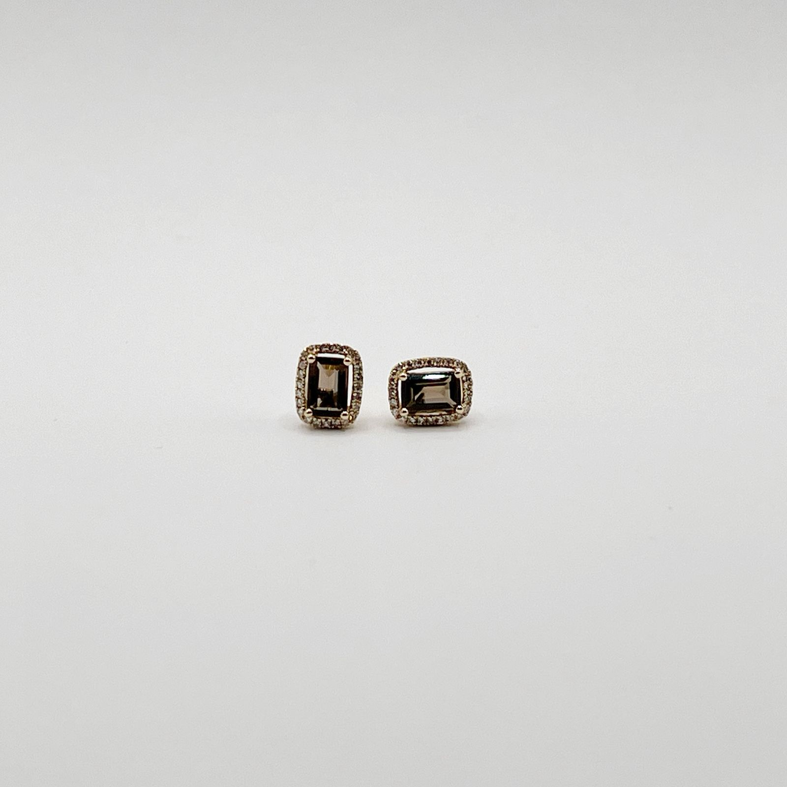 Aretes Cuadro Cuarzo Ahumado Con Halo De Diamantes