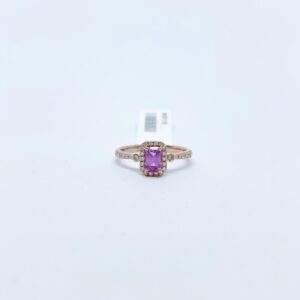 Anillo Con Zafiro Rosa y Diamantes