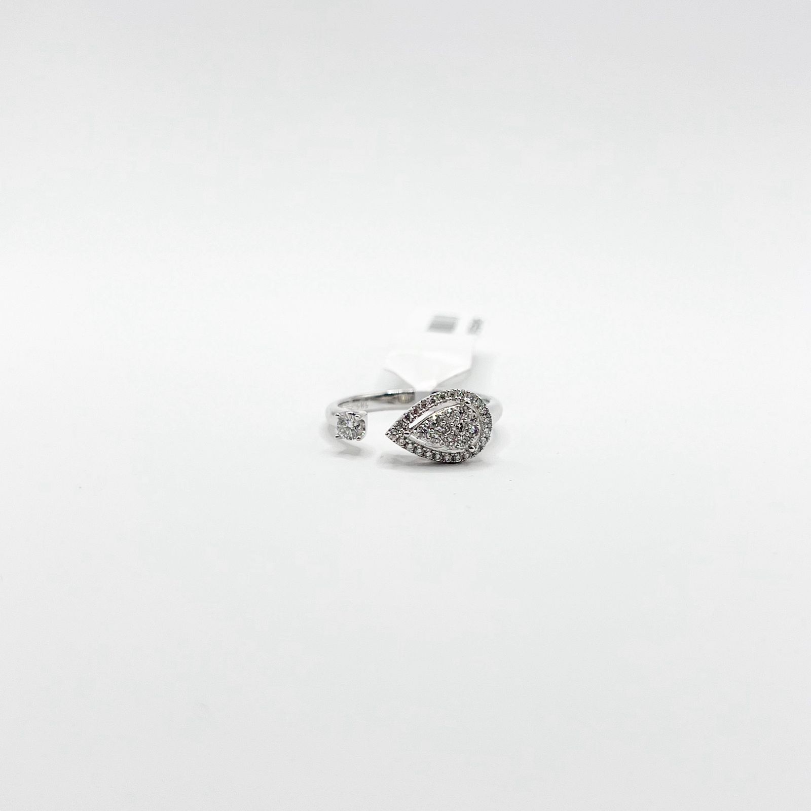 Anillo Gota Con Diamantes Pave