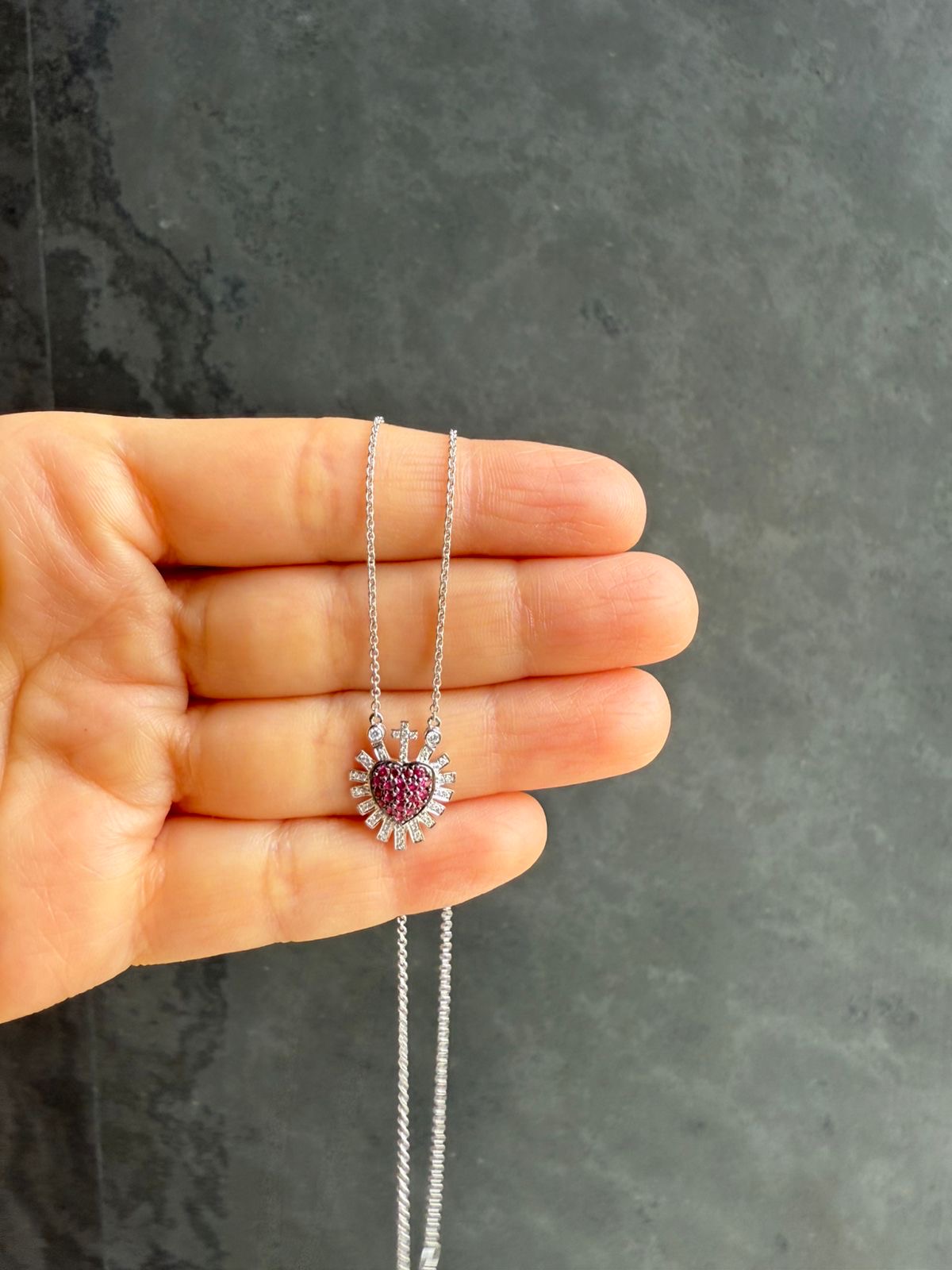 Collar Sagrado Corazon Rubi Con Diamantes