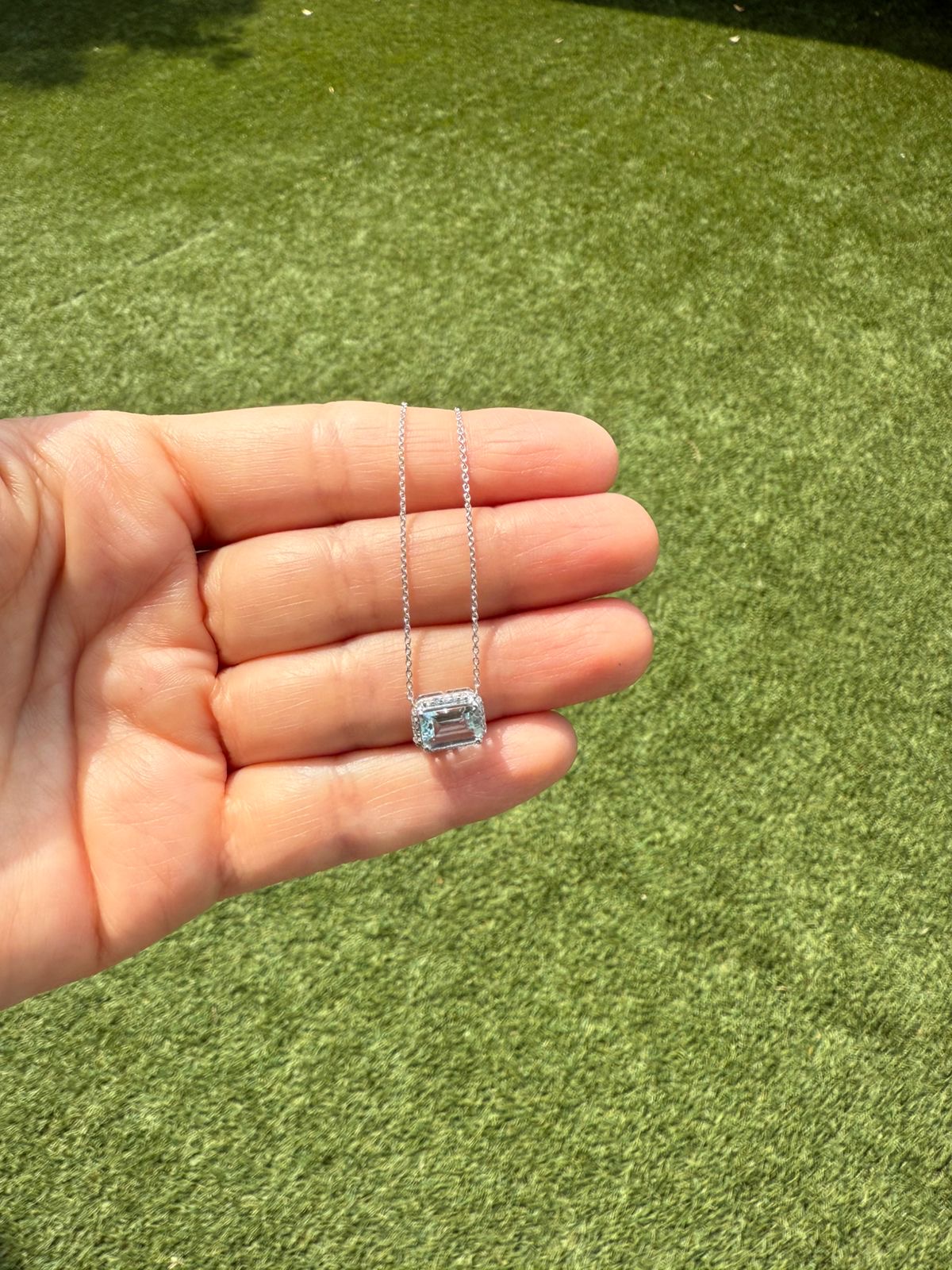 Collar Aguamarina Con Halo De Diamantes