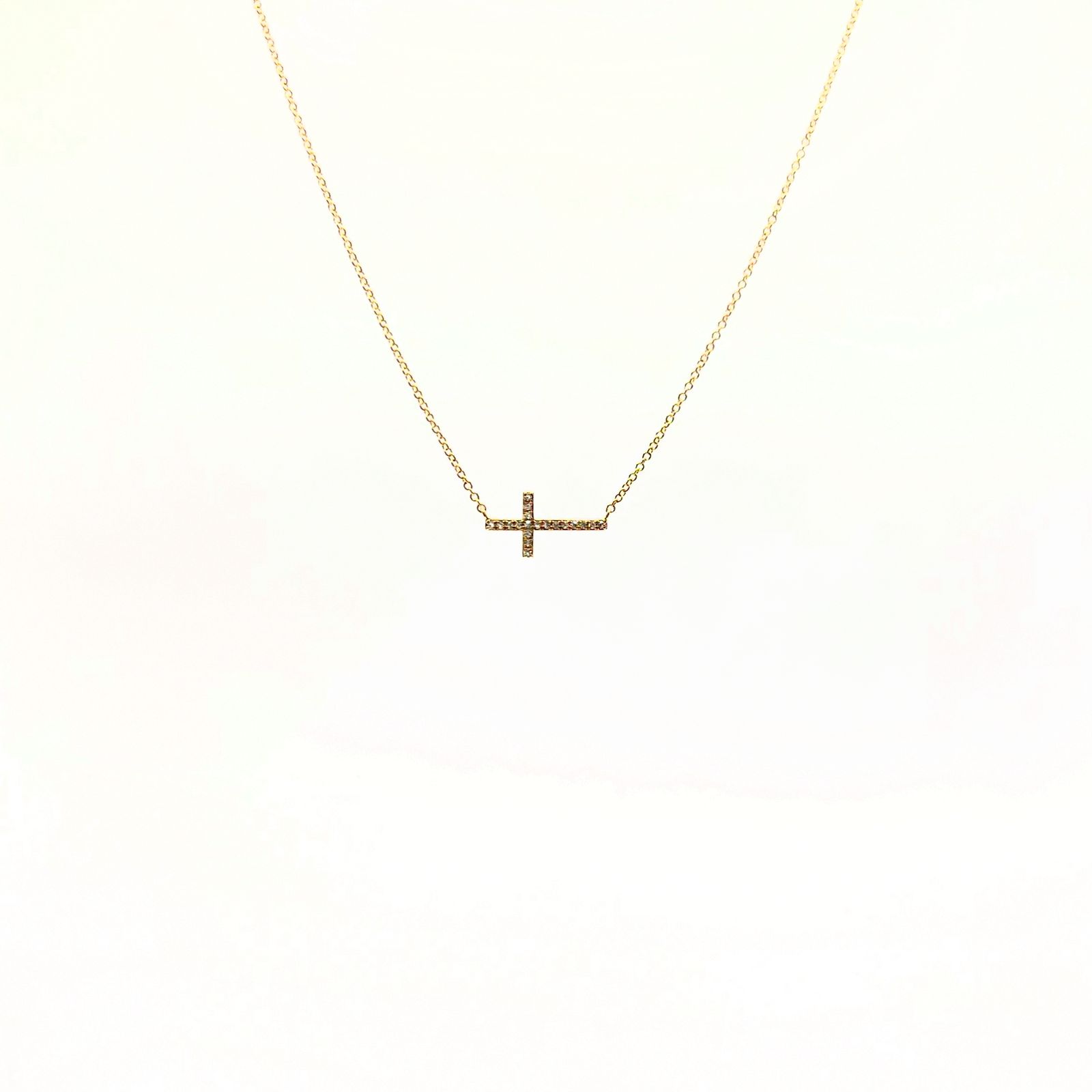 Collar Cruz Horizontal Con Diamantes