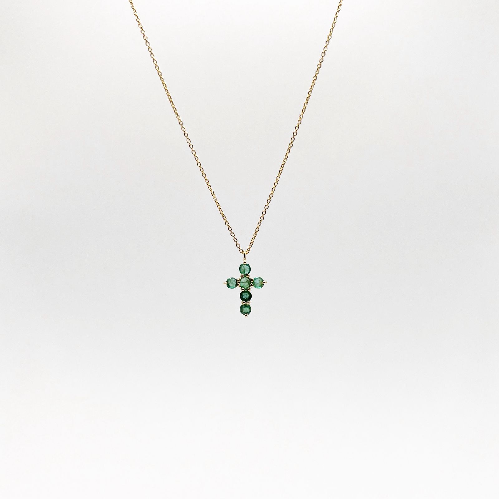 Collar Cruz De Esmeralda