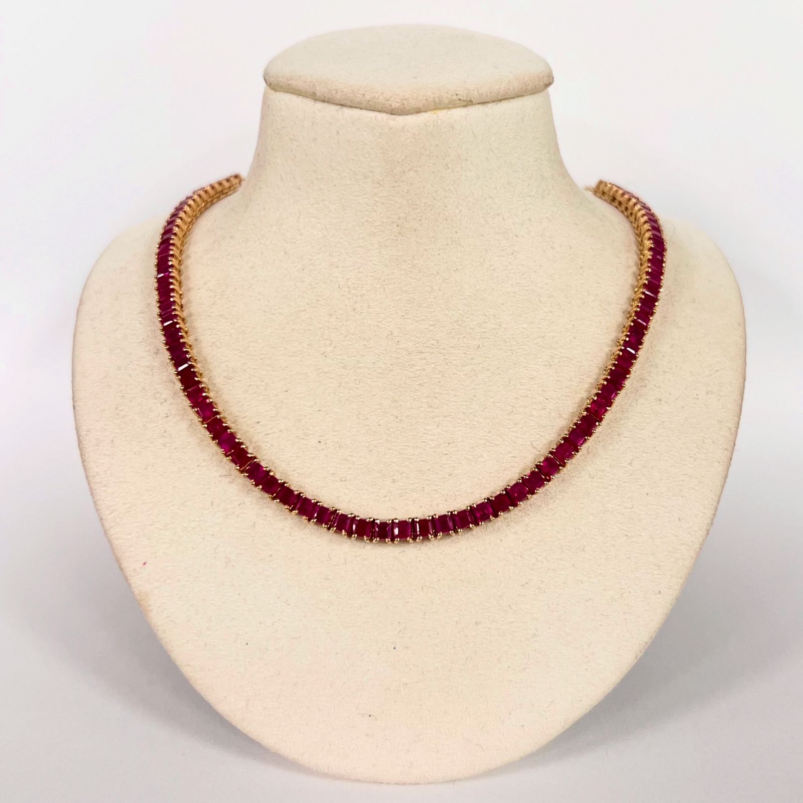 Gargantilla De Rubies