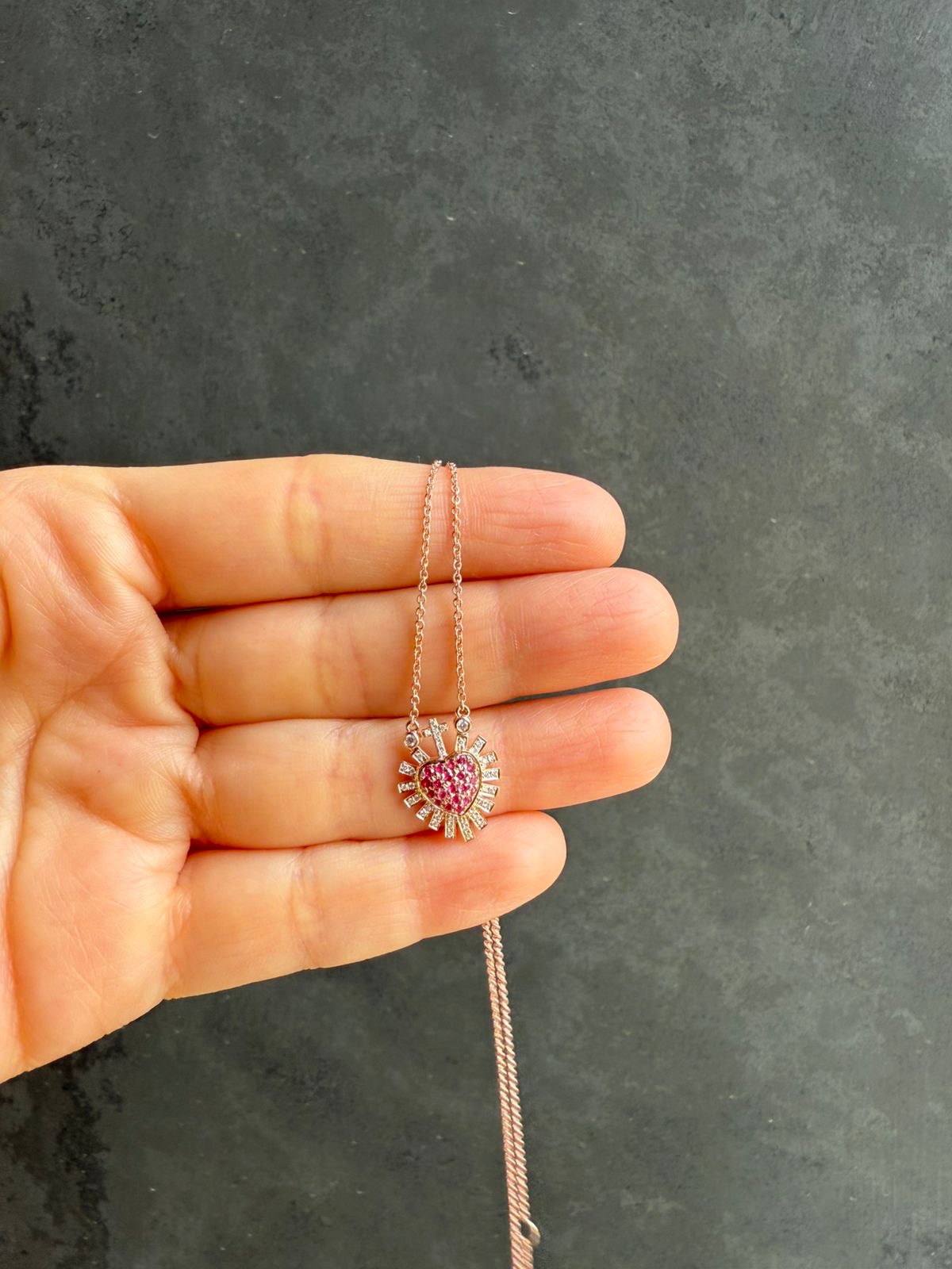Collar Sagrado Corazon Rubi Con Diamantes