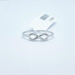 Anillo 10K Infinito Con Zirconia